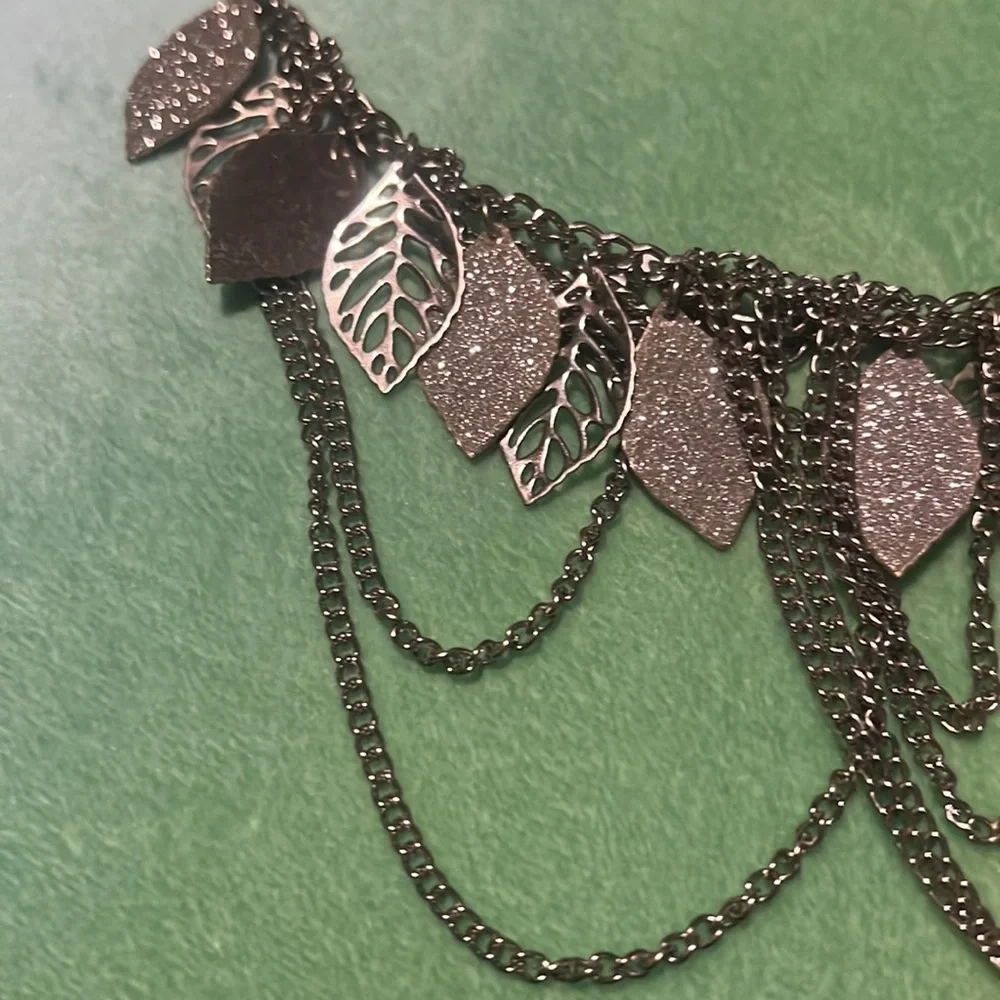 Charming Charlie necklace - Picture 3 of 8